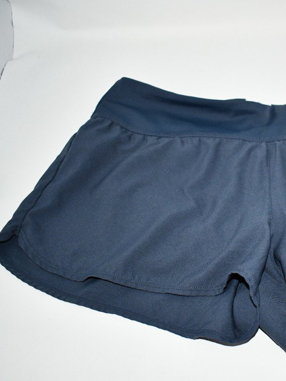 Nike Women’s 2-in-1 Running Shorts Size Medium Blue Built-In Biker Shorts Excel